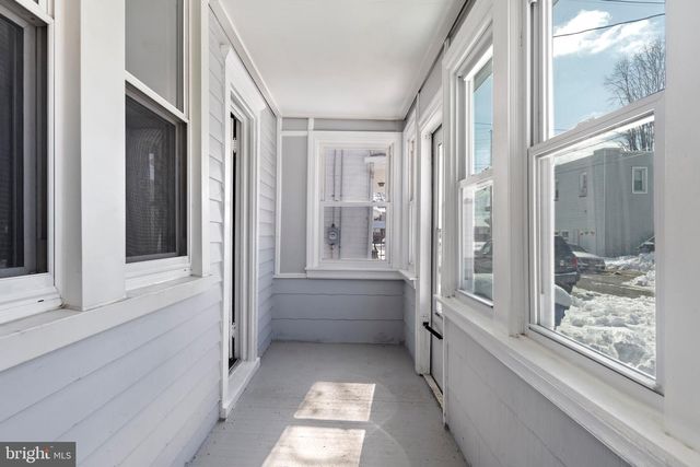 109 THOMPSON ST, Burlington, NJ 08016