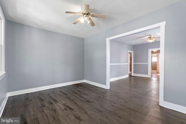 109 THOMPSON ST, Burlington, NJ 08016