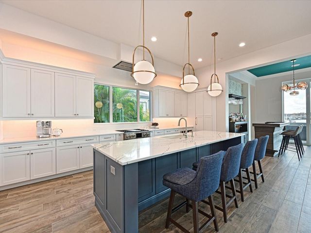 1802 4TH STREET E, Palmetto, FL 34221