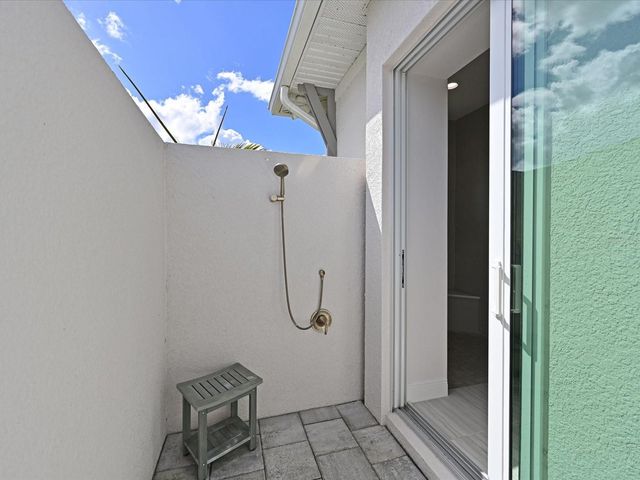 1802 4TH STREET E, Palmetto, FL 34221