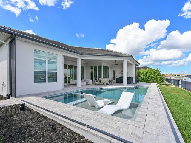 1802 4TH STREET E, Palmetto, FL 34221