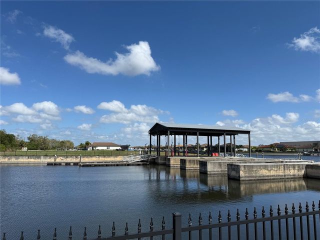 1802 4TH STREET E, Palmetto, FL 34221