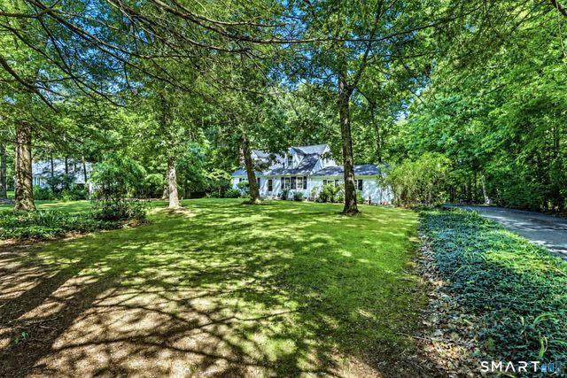 131 Pepper Tree Hill Lane, Southbury, CT 06488