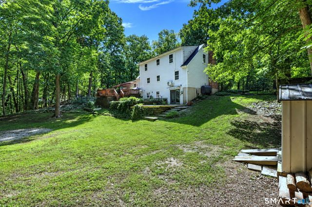 131 Pepper Tree Hill Lane, Southbury, CT 06488