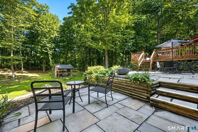 131 Pepper Tree Hill Lane, Southbury, CT 06488