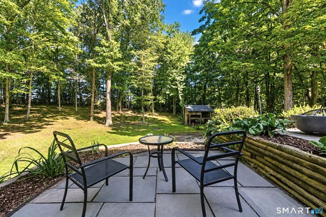 131 Pepper Tree Hill Lane, Southbury, CT 06488