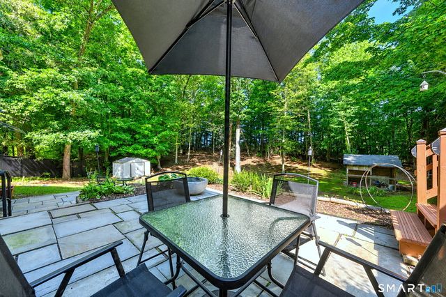 131 Pepper Tree Hill Lane, Southbury, CT 06488