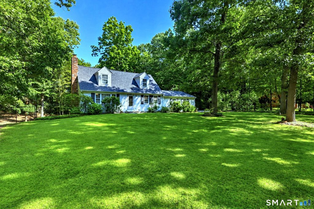 131 Pepper Tree Hill Lane, Southbury, CT 06488