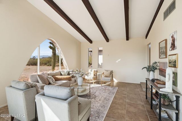 7611 S Ave De Belleza, Tucson, AZ 85747