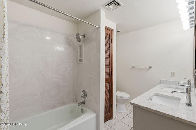 7611 S Ave De Belleza, Tucson, AZ 85747