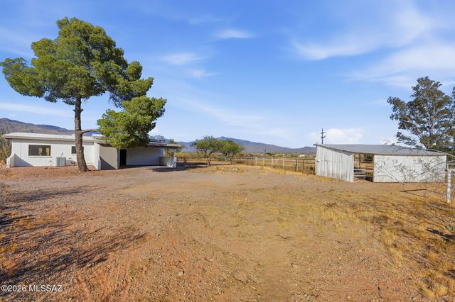 7611 S Ave De Belleza, Tucson, AZ 85747
