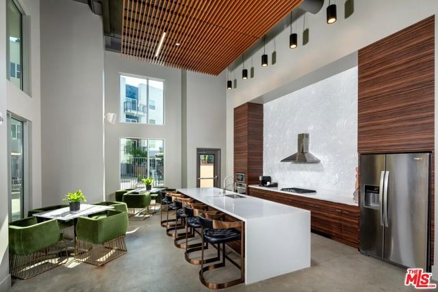 10568 Promenade Gateway 217, El Monte, CA 91731