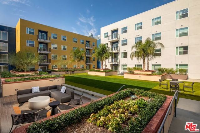 10568 Promenade Gateway 217, El Monte, CA 91731