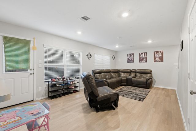 3655 Solanum Drive, Conroe, TX 77301