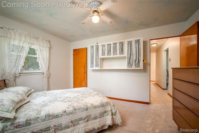 10086 N Lewis Road, Thetford Township, MI 48420