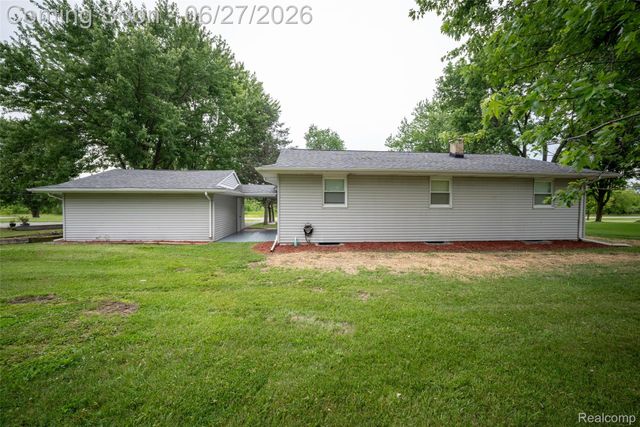 10086 N Lewis Road, Thetford Township, MI 48420