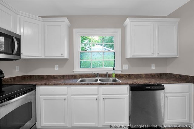 1001 Ivy Road, Fayetteville, NC 28303