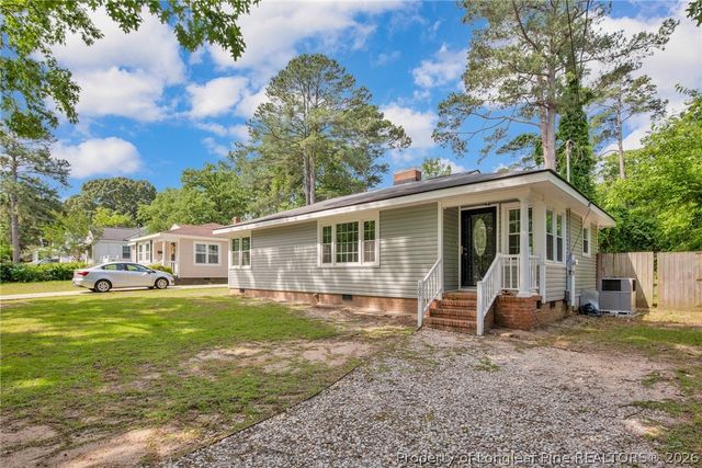 1001 Ivy Road, Fayetteville, NC 28303