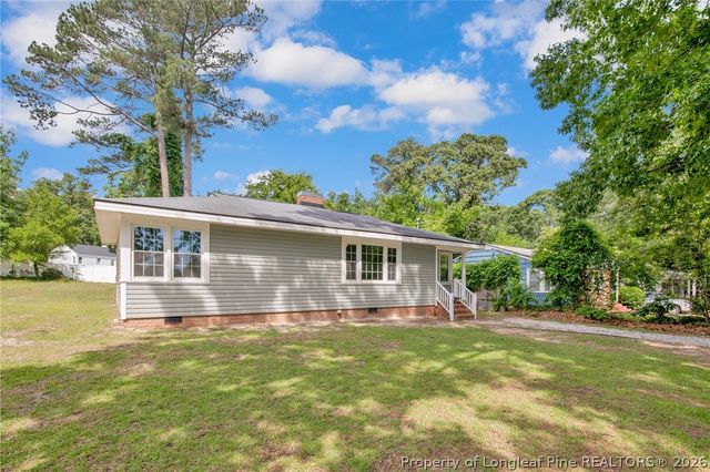 1001 Ivy Road, Fayetteville, NC 28303