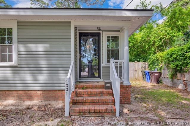 1001 Ivy Road, Fayetteville, NC 28303