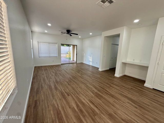 15238 W CUSTER Lane, Surprise, AZ 85379