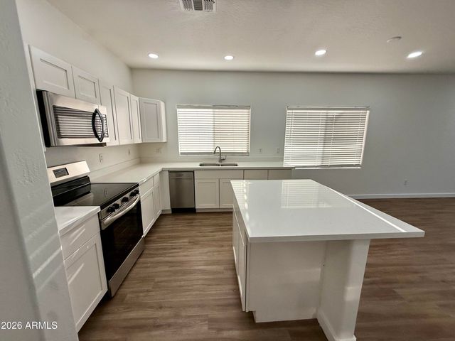 15238 W CUSTER Lane, Surprise, AZ 85379