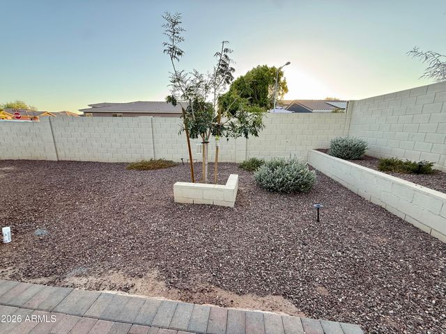 15238 W CUSTER Lane, Surprise, AZ 85379