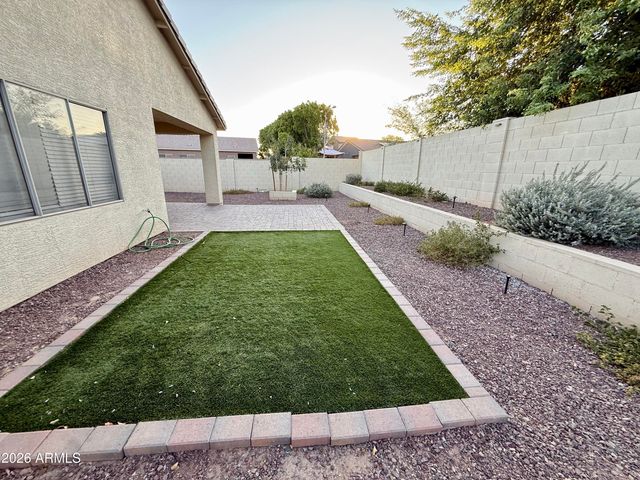 15238 W CUSTER Lane, Surprise, AZ 85379