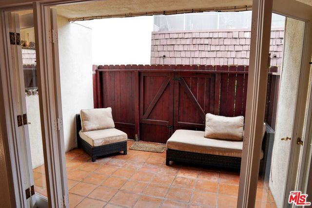 2418 Graham Avenue 2, Redondo Beach, CA 90278