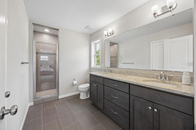 16315 Envoy Way, Lakeville, MN 55044
