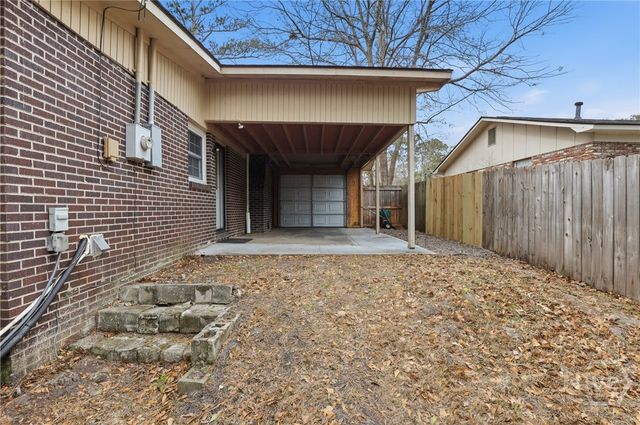 6 La Brea Boulevard, Savannah, GA 31419