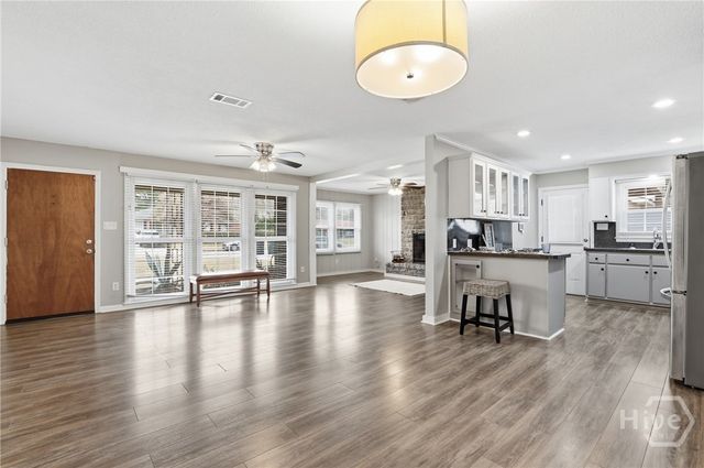 6 La Brea Boulevard, Savannah, GA 31419