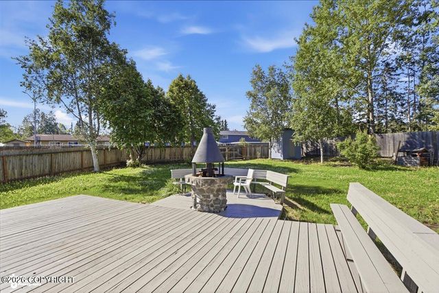 1010 Bentree Circle, Anchorage, AK 99504