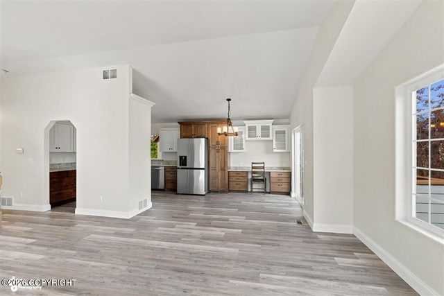 1010 Bentree Circle, Anchorage, AK 99504