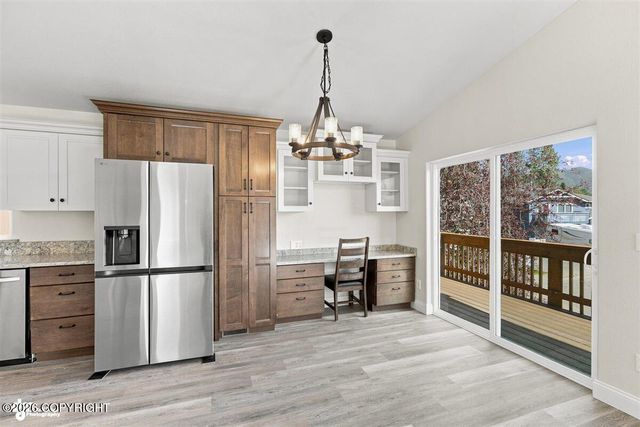 1010 Bentree Circle, Anchorage, AK 99504