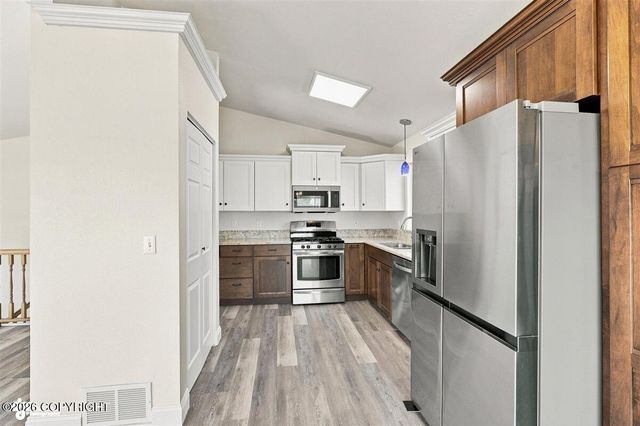 1010 Bentree Circle, Anchorage, AK 99504