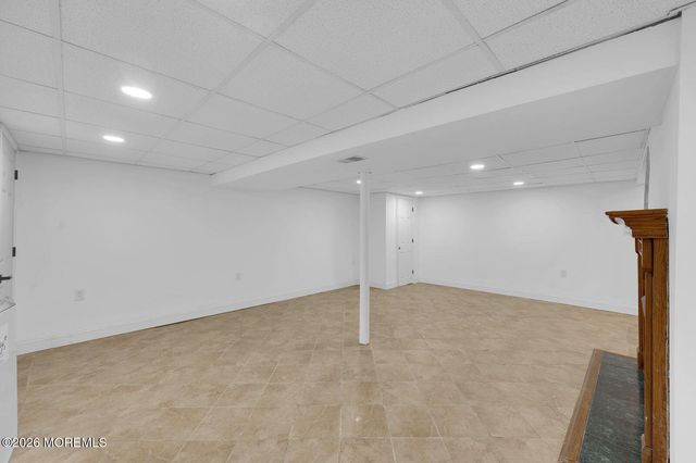 21 Park Avenue, Hazlet, NJ 07730