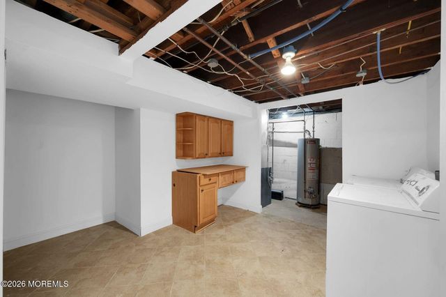 21 Park Avenue, Hazlet, NJ 07730