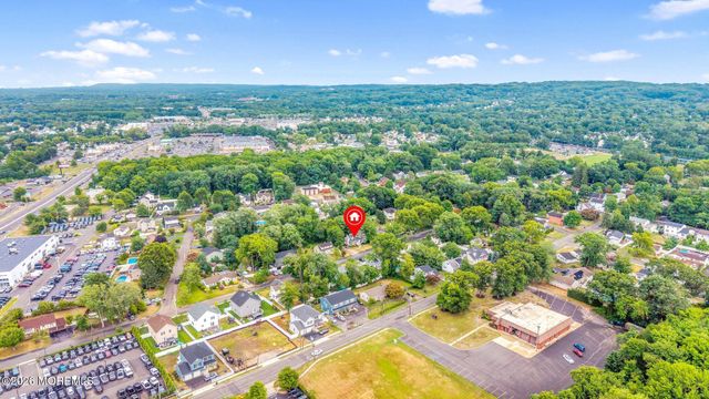21 Park Avenue, Hazlet, NJ 07730