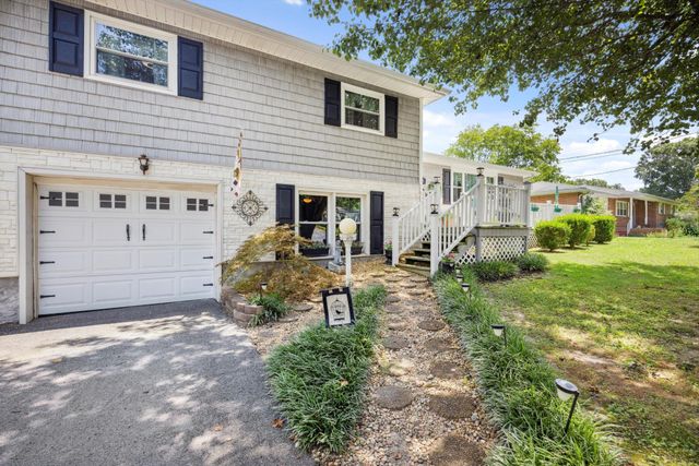 123 Coffman Drive, Fort Oglethorpe, GA 30742