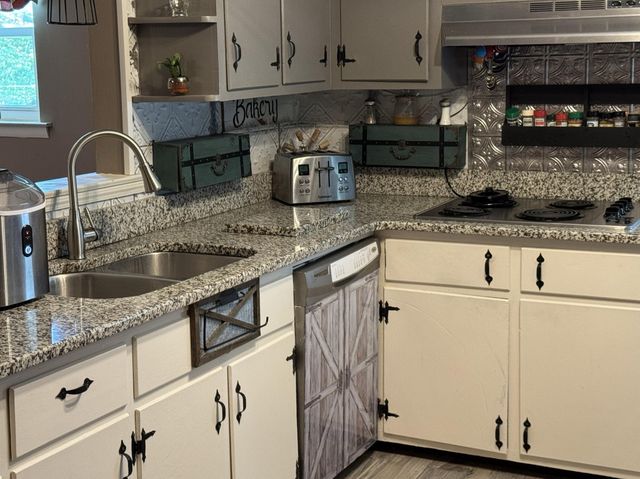 123 Coffman Drive, Fort Oglethorpe, GA 30742