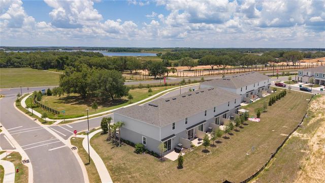 7771 WATERSCAPE, Groveland, FL 34736