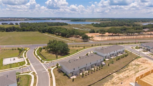 7771 WATERSCAPE, Groveland, FL 34736