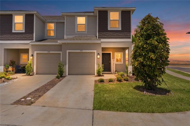 7771 WATERSCAPE, Groveland, FL 34736
