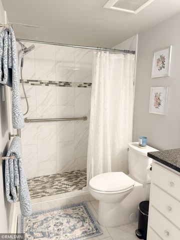 2601 Kenzie Terrace, Saint Anthony, MN 55418