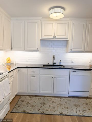 2601 Kenzie Terrace, Saint Anthony, MN 55418