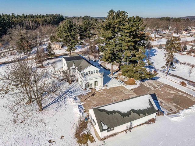 106 Bowman Road, Wisconsin Dells, WI 53965