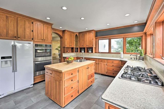 106 Bowman Road, Wisconsin Dells, WI 53965