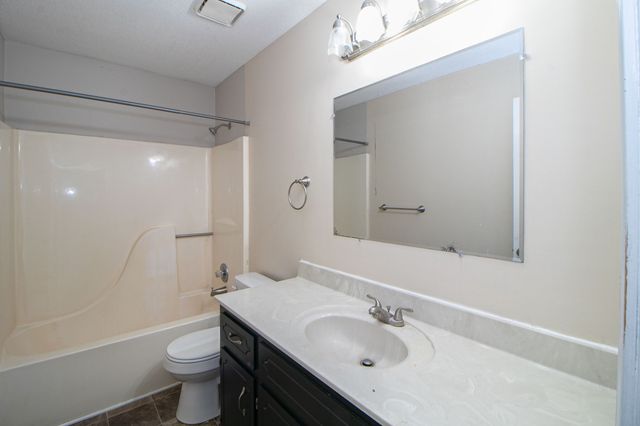 329 Northridge Dr, Clarksville, TN 37042