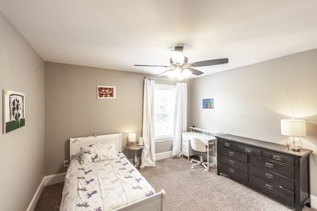 1328 Reynard Dr, Gallatin, TN 37066